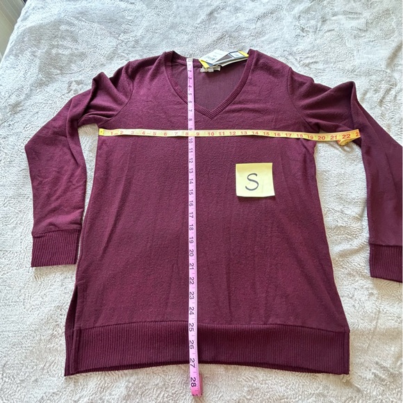 NWT Lucky 🍀 Brand burgundy soft v-neck sweater Size S - Picture 14 of 14